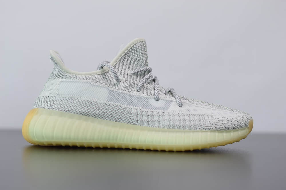 阿迪达斯Adidas Yeezy 350V2 Boost灰满天星休闲慢跑鞋纯原版本 货号：FX4349