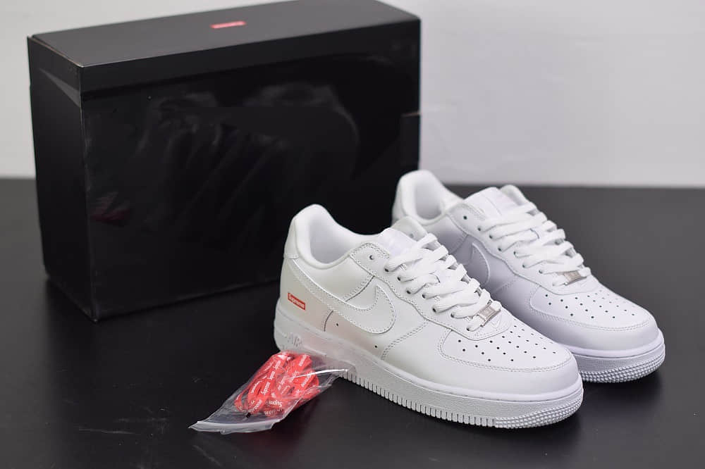 耐克Supreme x Nike Air Force 1 Low 2020Week空军一号低帮纯白联名限定款纯原版本 货号：CU9225-100