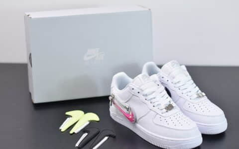 耐克Nike Air Force 1'07 Low“Zip Swoosh”空军一号低帮拉链换勾板鞋纯原版本 货号：CW6558-100