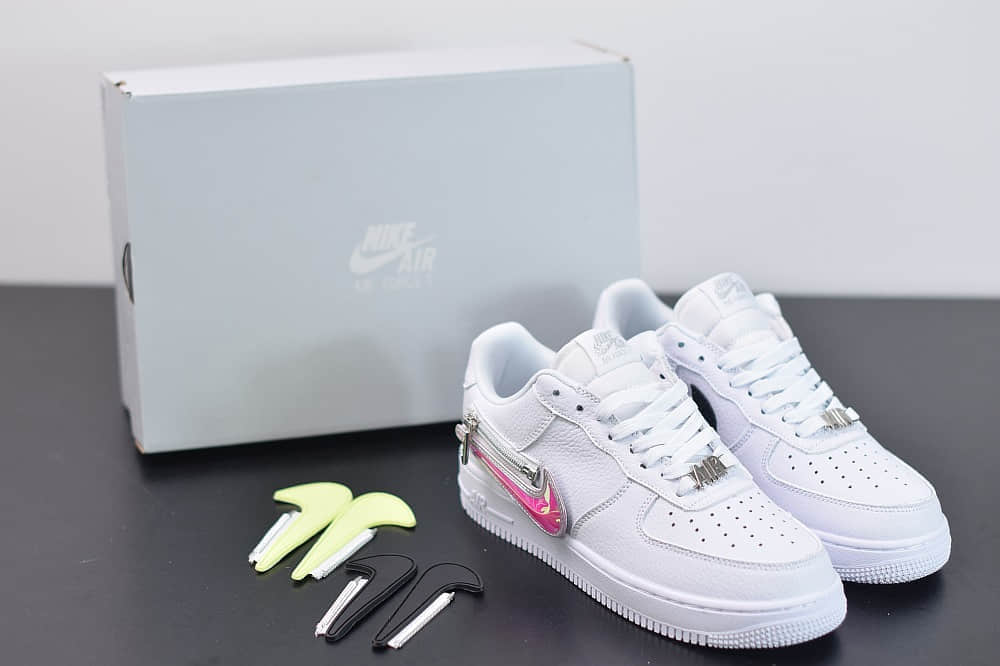 耐克Nike Air Force 1'07 Low“Zip Swoosh”空军一号低帮拉链换勾板鞋纯原版本 货号：CW6558-100