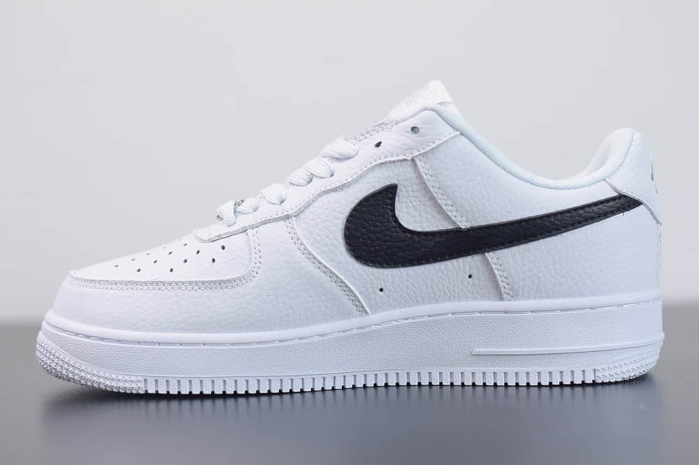 耐克Nike Air Force 1'07 Low“Zip Swoosh”空军一号低帮拉链换勾板鞋纯原版本 货号：CW6558-100