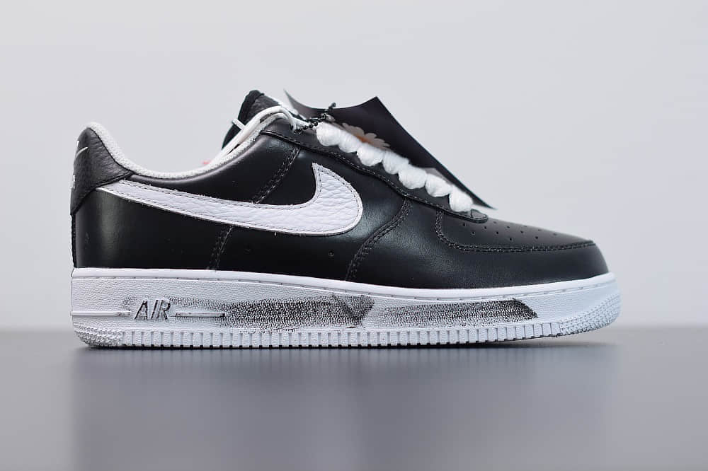 耐克PEACEMINUSONE x Nike Air Force 1小雏菊联名款空军一号低帮休闲运动板鞋纯原版本 货号：AQ3692-001