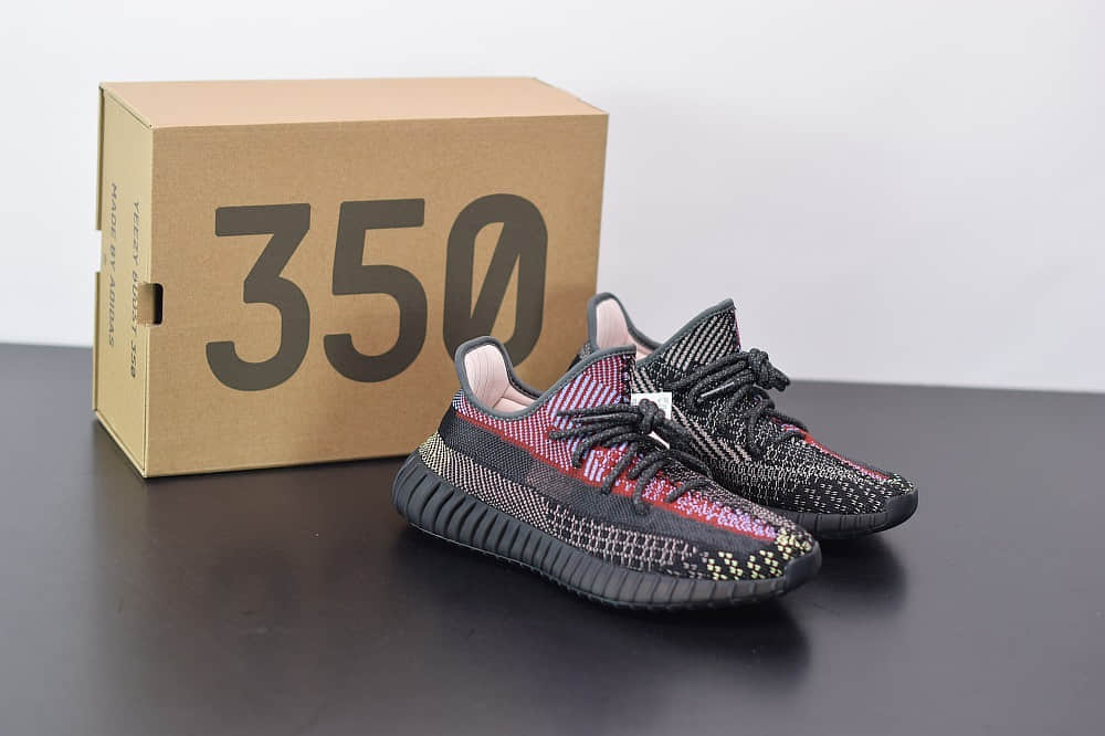 阿迪达斯Adidas Yeezy Boost 350 V2黑彩虹满天星休闲慢跑鞋纯原版本 货号：FX4145