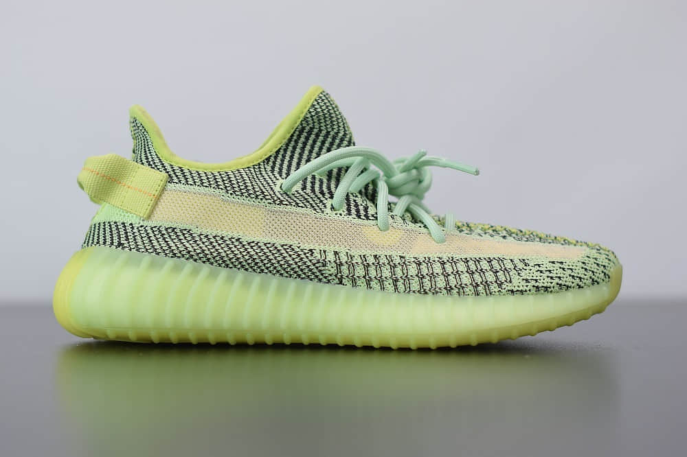 阿迪达斯ADIDAS YEZZY 350 V2夜光绿满天星休闲慢跑鞋纯原版本 货号：FX4130