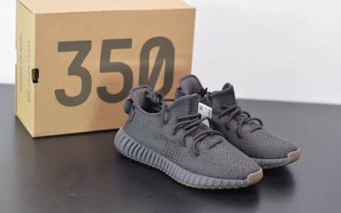 阿迪达斯ADIDAS YEZZY 350 V2黑生胶满天星休闲慢跑鞋纯原版本 货号：FY4176