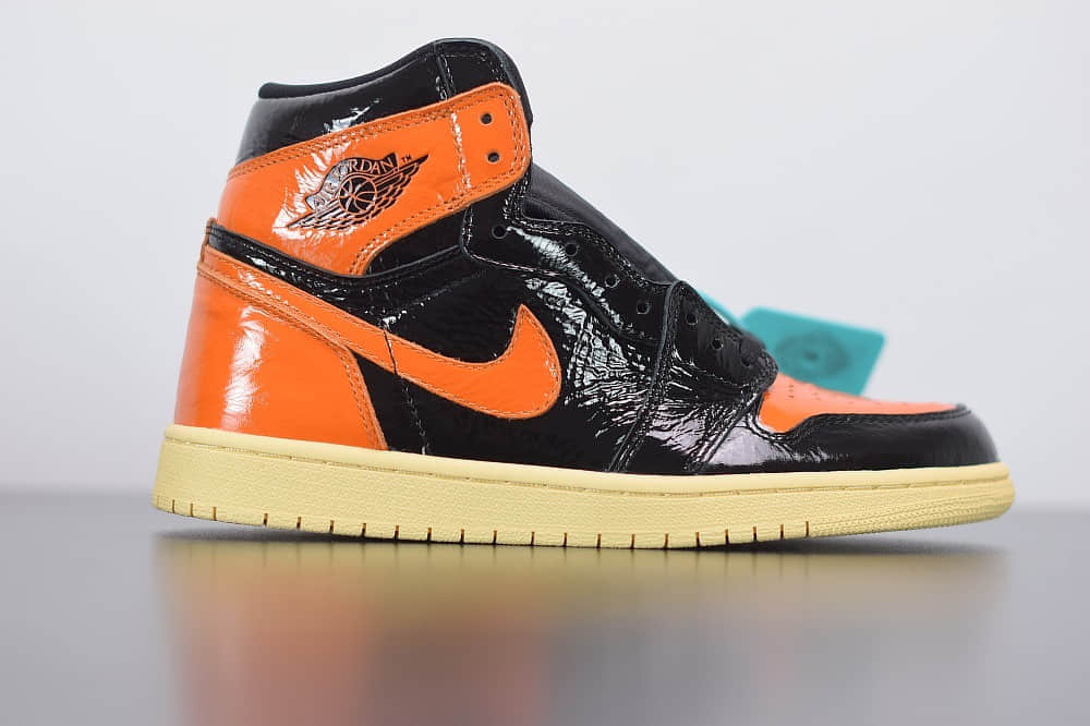 乔丹Air Jordan 1 High OG AJ1 3.0猪油扣碎高帮板鞋纯原版本 货号：555088-028