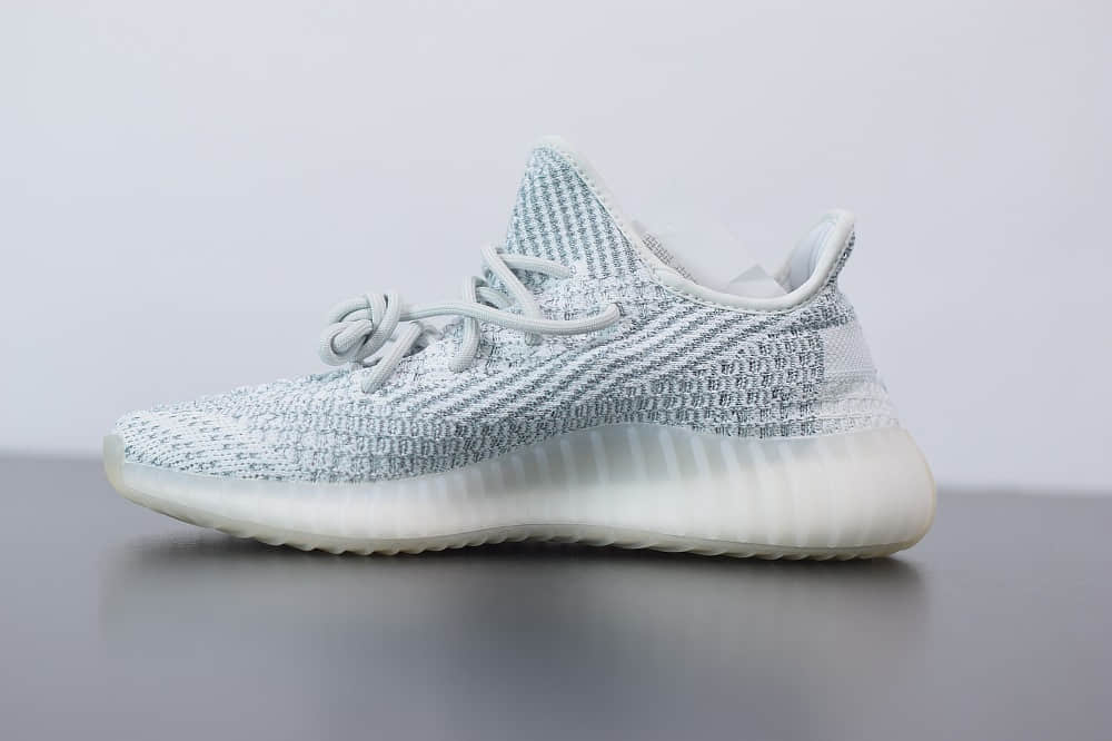 阿迪达斯ADIDAS YEZZY 350 V2冰蓝满天星休闲慢跑鞋纯原版本 货号：FW5317