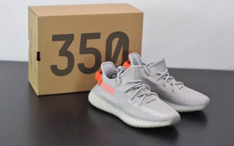 阿迪达斯ADIDAS YEZZY 350 V2尾灯欧洲限定休闲慢跑鞋纯原版本 货号FX9017