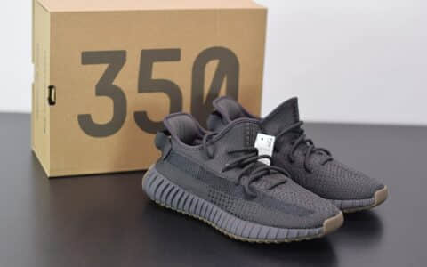 阿迪达斯AadidasYeezy Boost 350V2黑生胶天使休闲慢跑鞋纯原版本 货号：FY2903