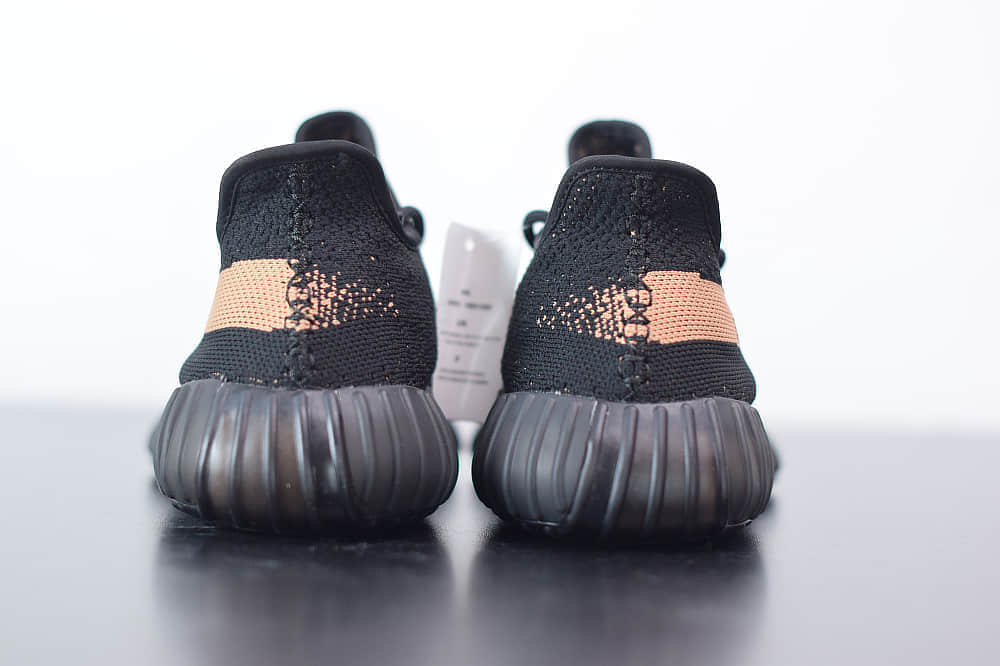 阿迪达斯Adidas Yeezy 350 Boost黑铜爆米花休闲慢跑鞋纯原版本 货号：BY1605