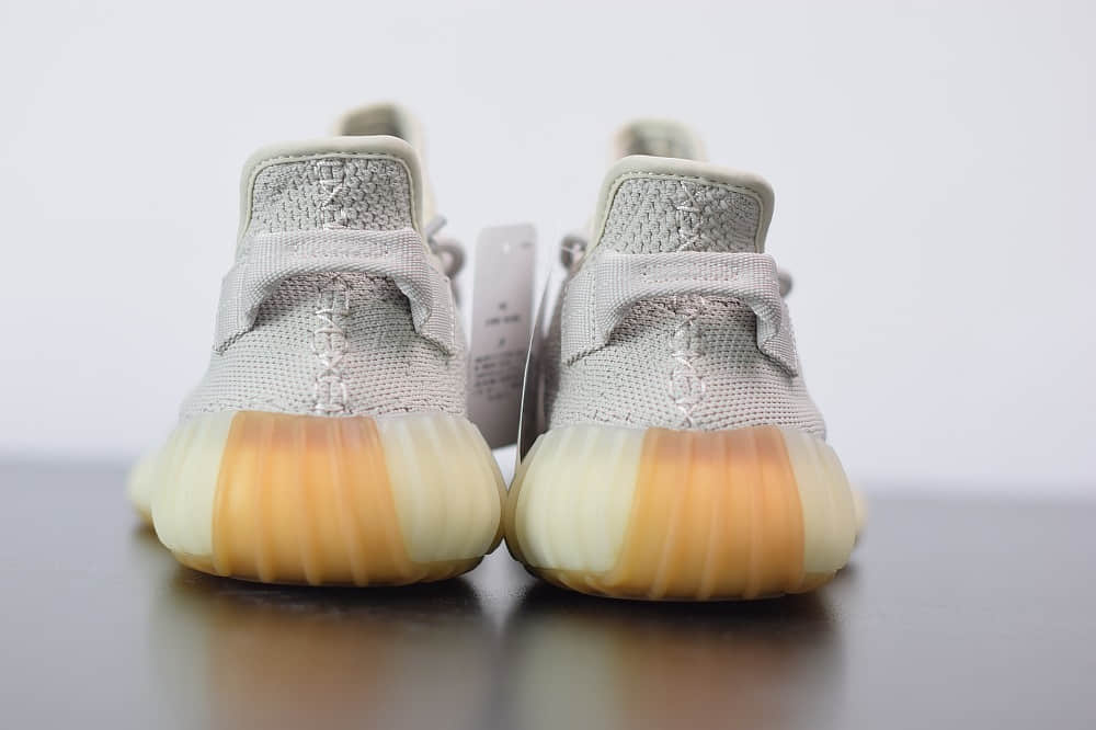 阿迪达斯ADIDAS YEZZY 350 V2芝麻色爆米花休闲慢跑鞋纯原版本 货号：F99710