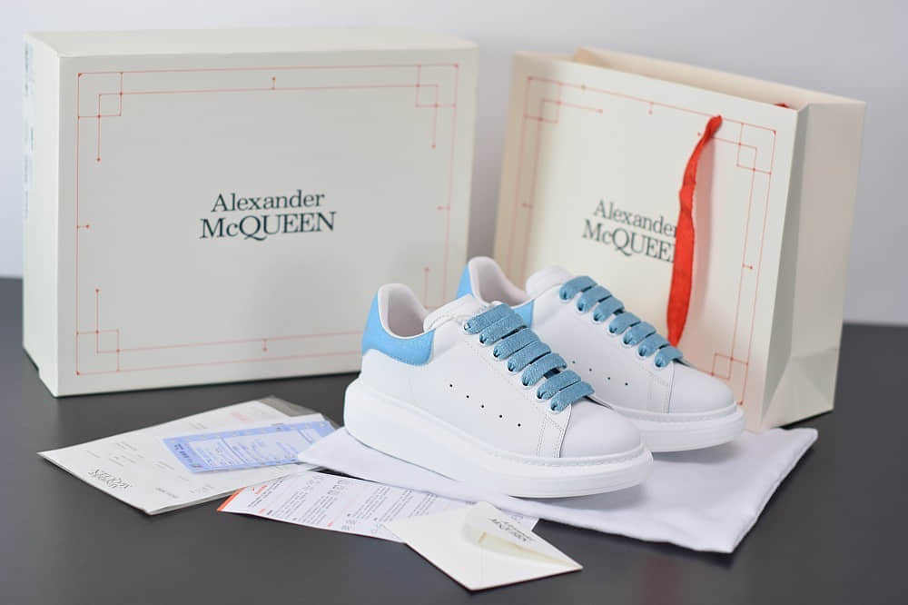 麦昆Alexander McQueen 2020早春款荧光七色系列渐白蓝尾小白松糕鞋纯原版本