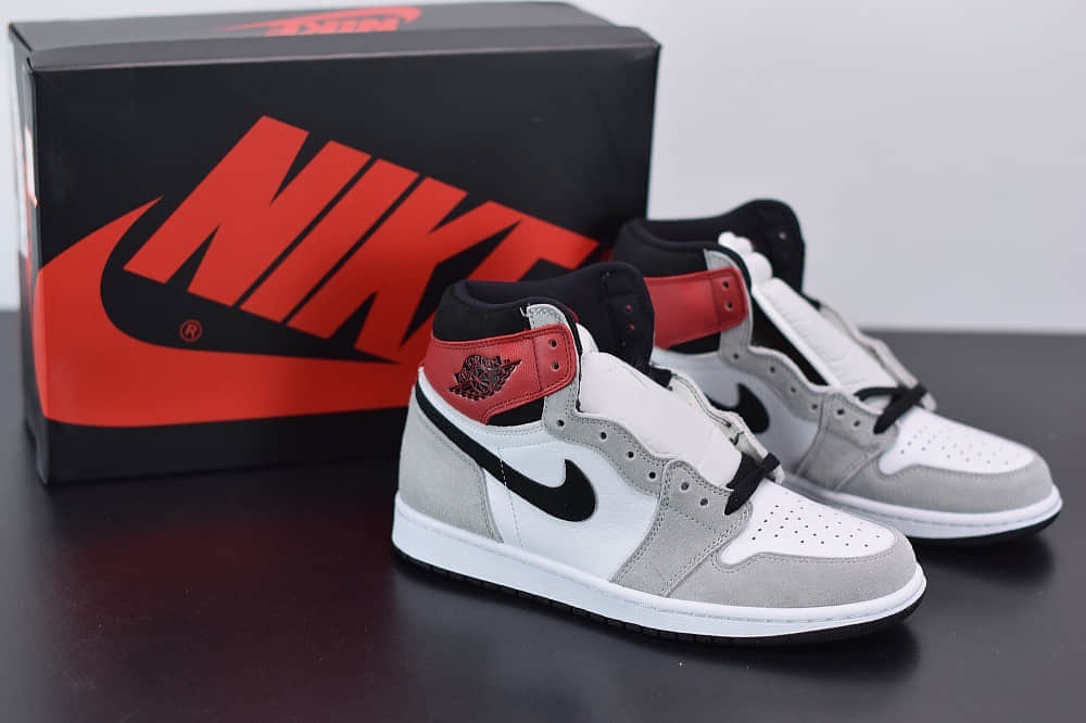 乔丹Air Jordan 1 “Light Smoke Grey”AJ1高帮烟灰配色纯原版本 货号：555088-126