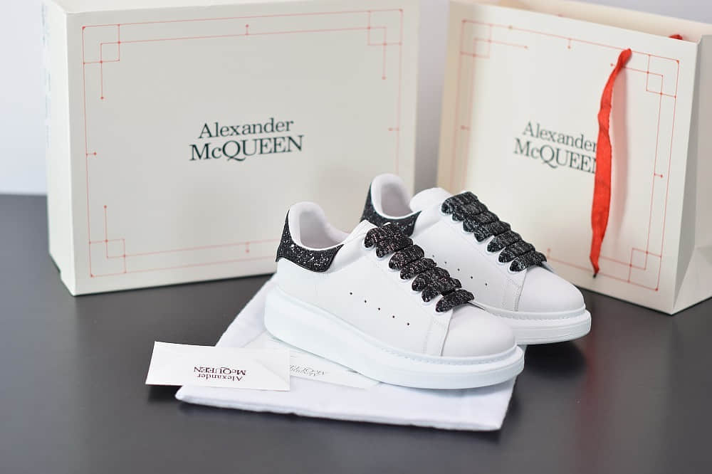 麦昆Alexander McQueen 2020早春款荧光七色系列黑钻尾小白松糕鞋纯原版本