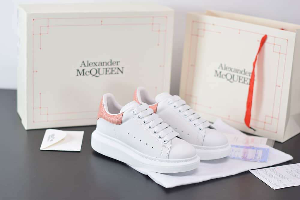 麦昆Alexander McQueen 2020早春款荧光七色系列白粉尾小白松糕鞋纯原版本