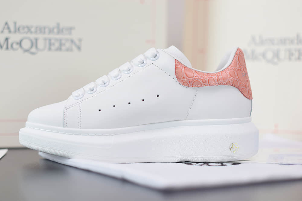 麦昆Alexander McQueen 2020早春款荧光七色系列白粉尾小白松糕鞋纯原版本