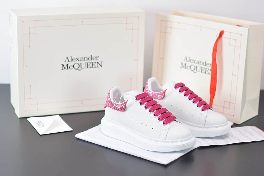 麦昆Alexander McQueen 2020早春款荧光七色系列紫钻尾小白松糕鞋纯原版本