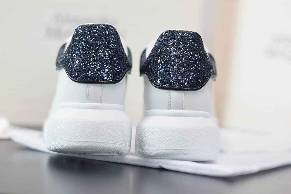 麦昆Alexander McQueen 2020早春款荧光七色系列蓝黑钻尾小白松糕鞋纯原版本