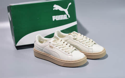彪马Puma Basket Platform Patent Wn's 蕾哈娜低帮奶白漆皮板鞋纯原版本 货号：363314-05