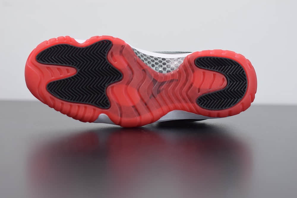 乔丹 Air Jordan 11 Retro Low“黑红外线康扣”乔11低帮时尚休闲篮球鞋纯原版本 货号：AV2187-160