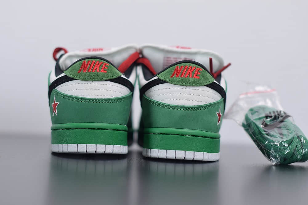 耐克Nike Dunk SB Low Heineken喜力低帮联名限定鞋款纯原版本 货号：304292-302