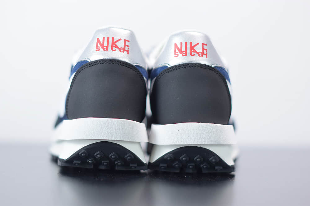 耐克Fragmentdesign x Sacai x Nike LdWaffle藤原浩三方联名双钩Swoosh解构风运动休闲跑步鞋纯原版本 货号：BV0073-008