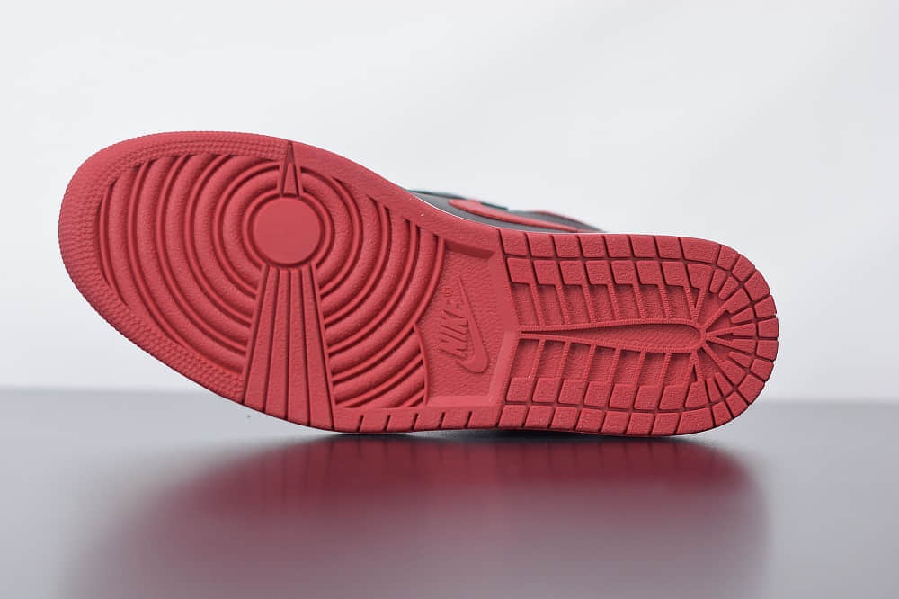 乔丹Air Jordan 1 High 85 Varsity Red高帮AJ1反转黑红禁穿纯原版本篮球鞋 货号：BQ4422-600