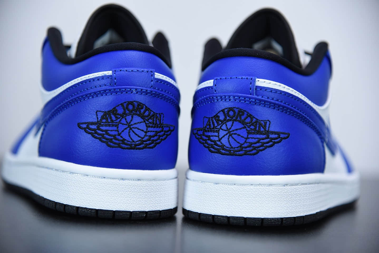 乔丹Air Jordan 1 Low “Game Royal”低帮白蓝小闪电板鞋纯原版本 货号：553558-124