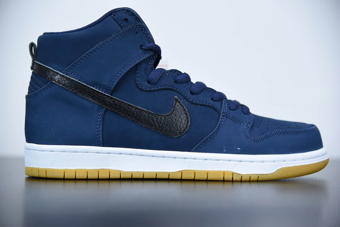 耐克Nike SB Dunk HighNavyBlack-Gum扣篮系列“暗夜蓝黑生胶”高帮休闲运动滑板板鞋纯原版本 货号：CI2692-401