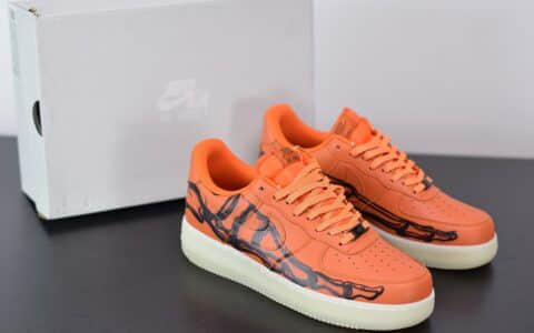 耐克Nike Air Force 1'07 Skeleton QS万圣节橙黑夜光骨骼低帮板鞋纯原版本 货号：CU8067-800