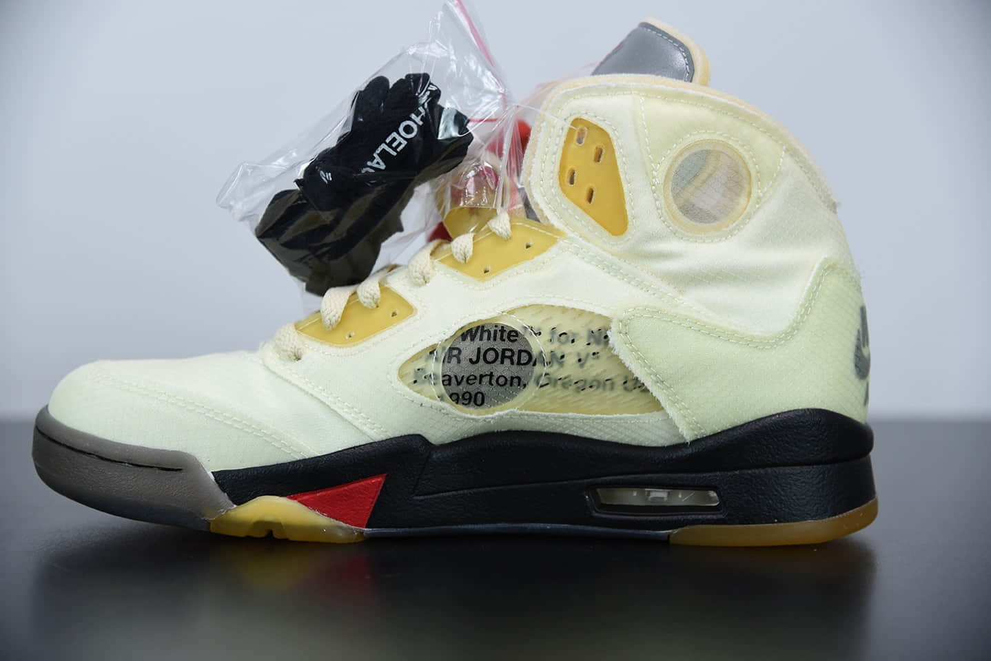 乔丹Air Jordan 5 x off white 联名款金蝉翼篮球鞋纯原版本 货号：DH8565-100