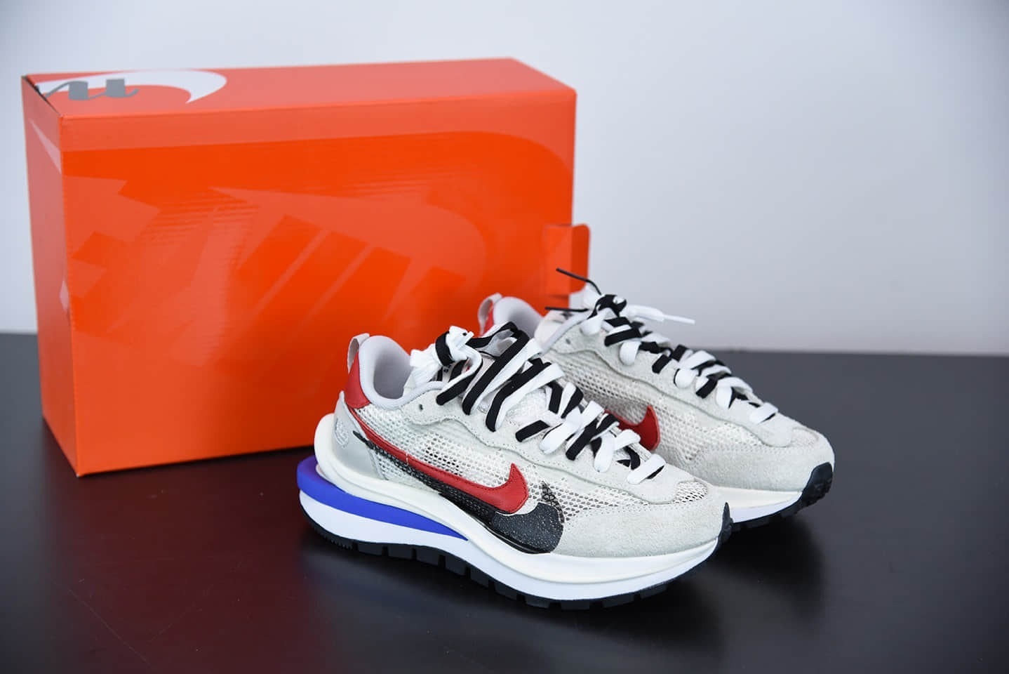 耐克Sacai X NIKe regasus vaporrly SP灰白华夫三代3.0走秀重磅联名款纯原版本 货号：CV1363-100