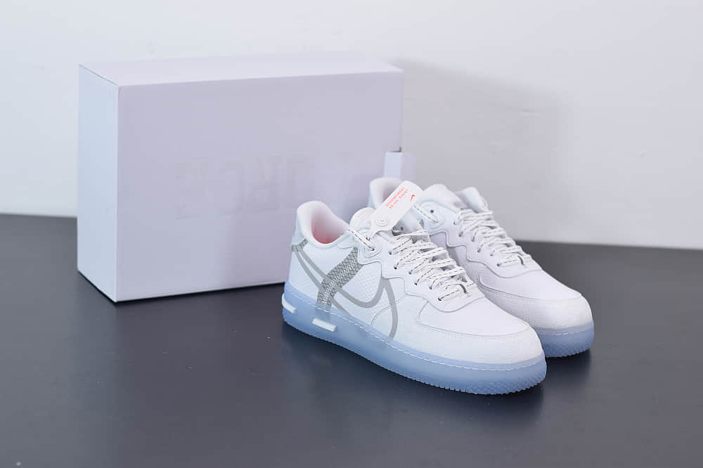 耐克Nike Air Force 1 React DMSXWhiteLightSail-Rush Ice 白灰冰蓝空军一号新型瑞亚轻量低帮百搭板鞋纯原版本 货号：CQ8879-100