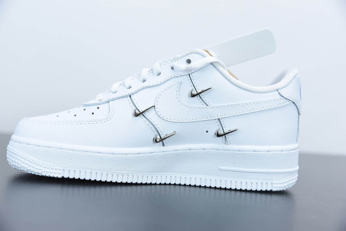 耐克Nike Air Force 1'07 Low All White 空军一号“联名小银勾”低帮休闲板鞋纯原版本货号：CT1990-100