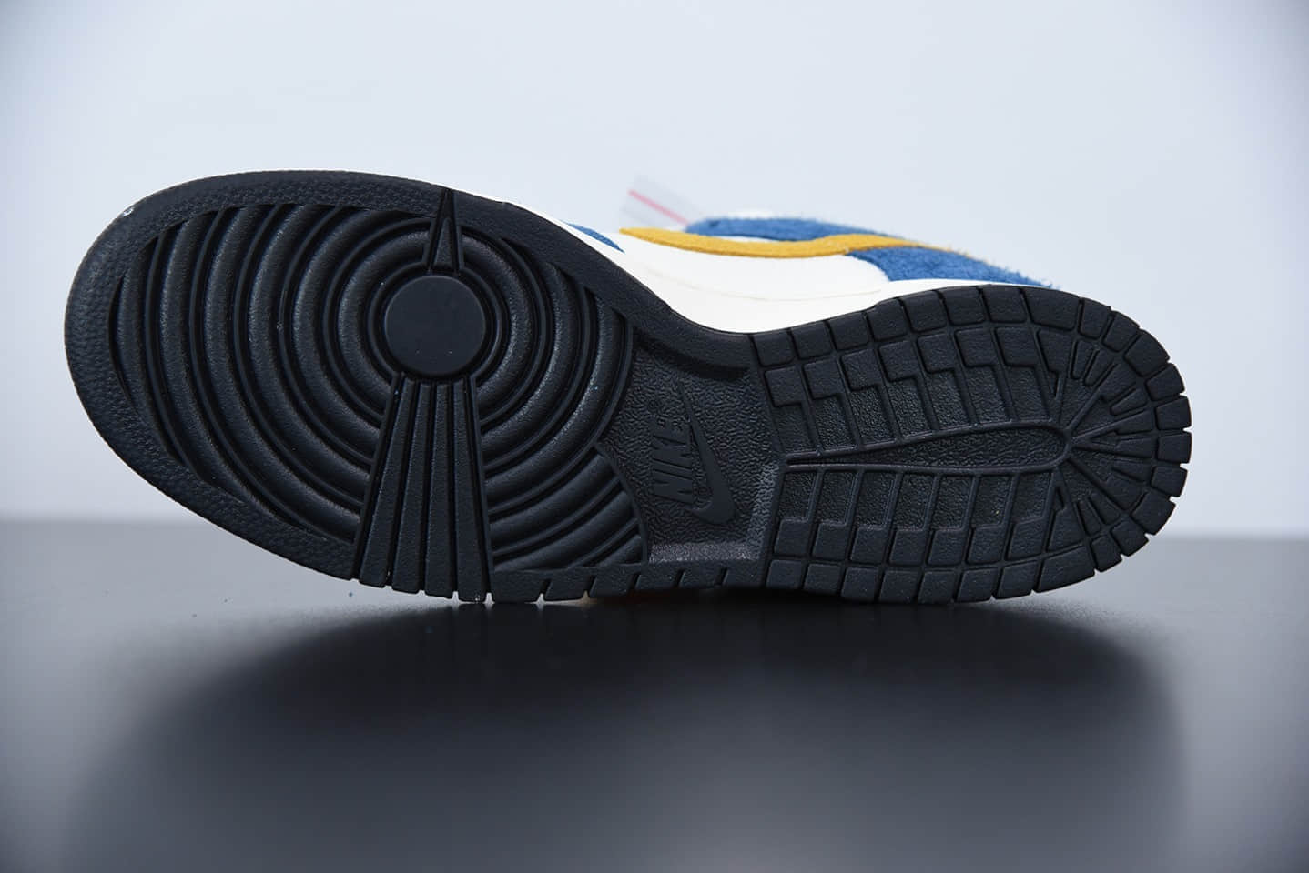 耐克Kasina x Nike SB Dunk Low韩国限定釜山行低帮休闲鞋纯原版本 货号：CZ6501-100