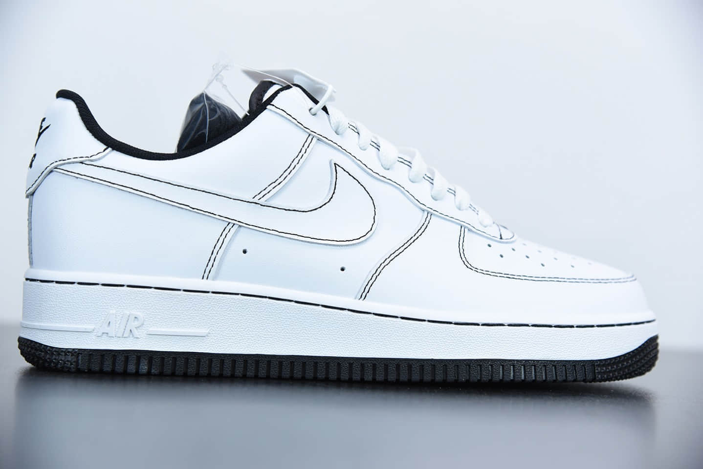 耐克Nike Air Force 1 Low 马克笔黑白缝线空军一号低帮运动休闲板鞋纯原版本 货号： CV1724-104