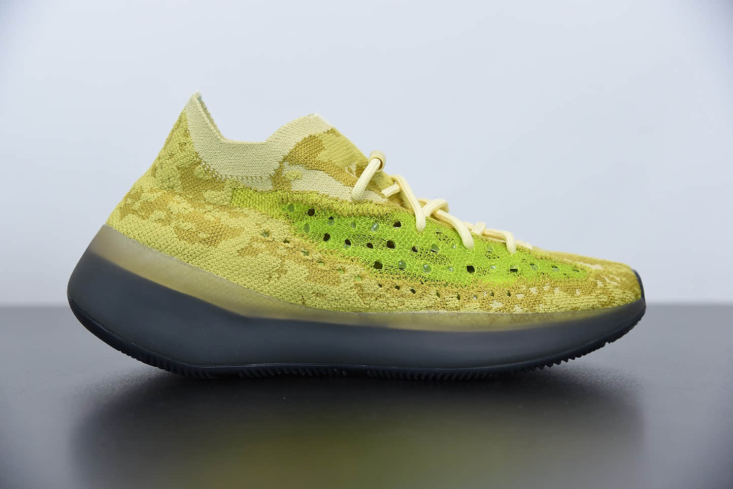 阿迪达斯Adidas Yeezy Boost 380 “Hylte Glow”棕黄色巴斯夫休闲慢跑鞋纯原版本 货号：FZ4990