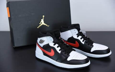 乔丹Air Jordan 1 MidAstronomy Blue 黑红熊猫中帮文化篮球鞋纯原版本 货号：554724-075