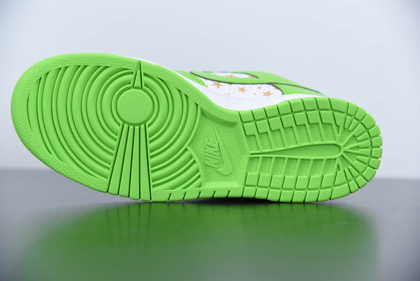 耐克Supreme x Nike SB Dunk Low Stars Royal Blue绿色星星联名扣篮系列低帮休闲运动滑板板鞋纯原版本 货号：DH3228-104