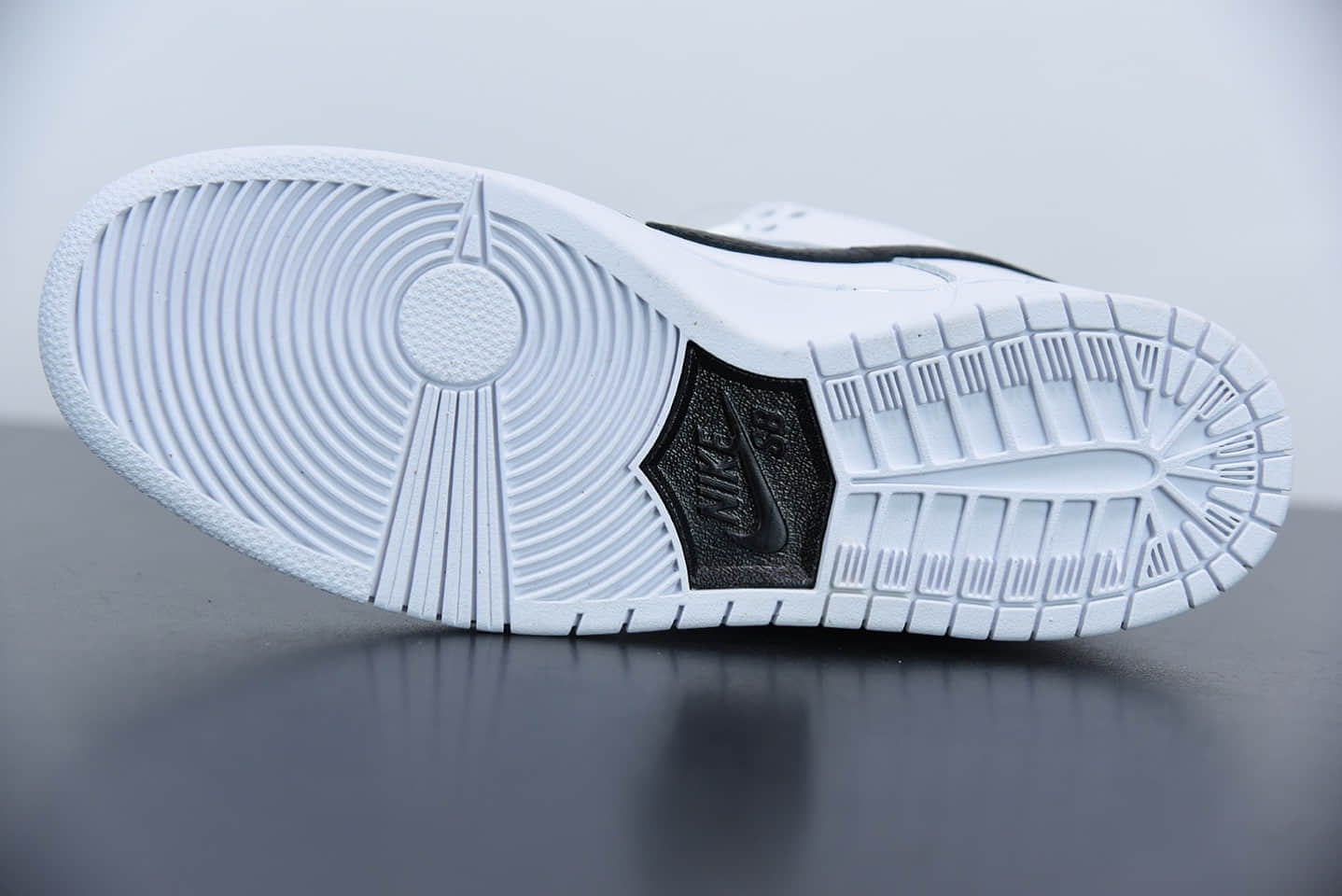 耐克Nike SB Dunk Low PremiumYin Yang黑白阴阳太极扣篮系列低帮休闲运动滑板板鞋纯原版本 货号： 313170-023