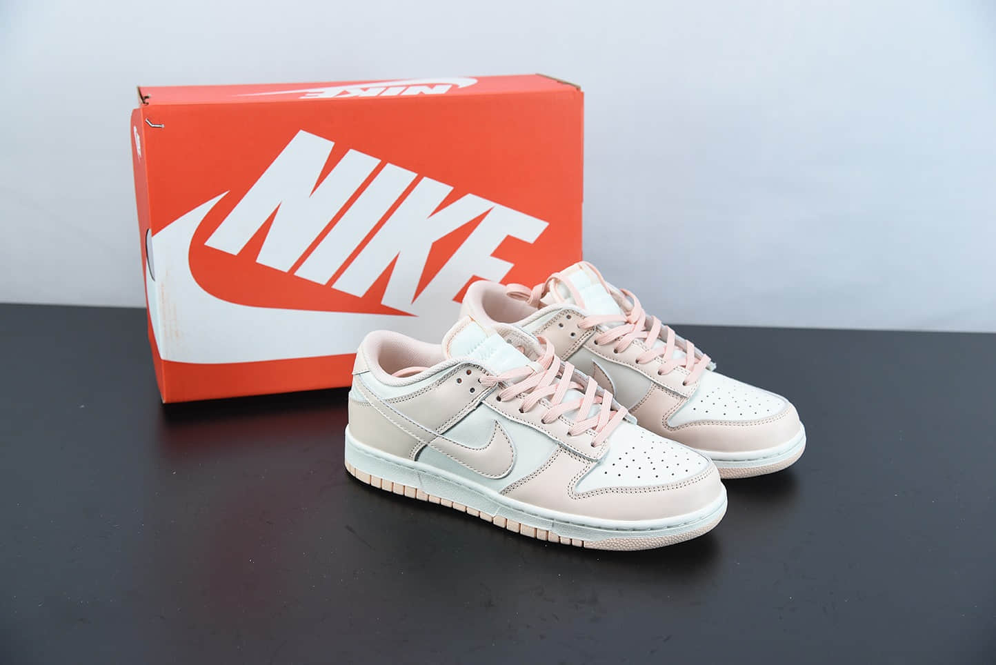 耐克Nike Dunk SB Low Orange Pearl 樱花粉女神粉低帮休闲鞋纯原版本 货号： DD1503-102