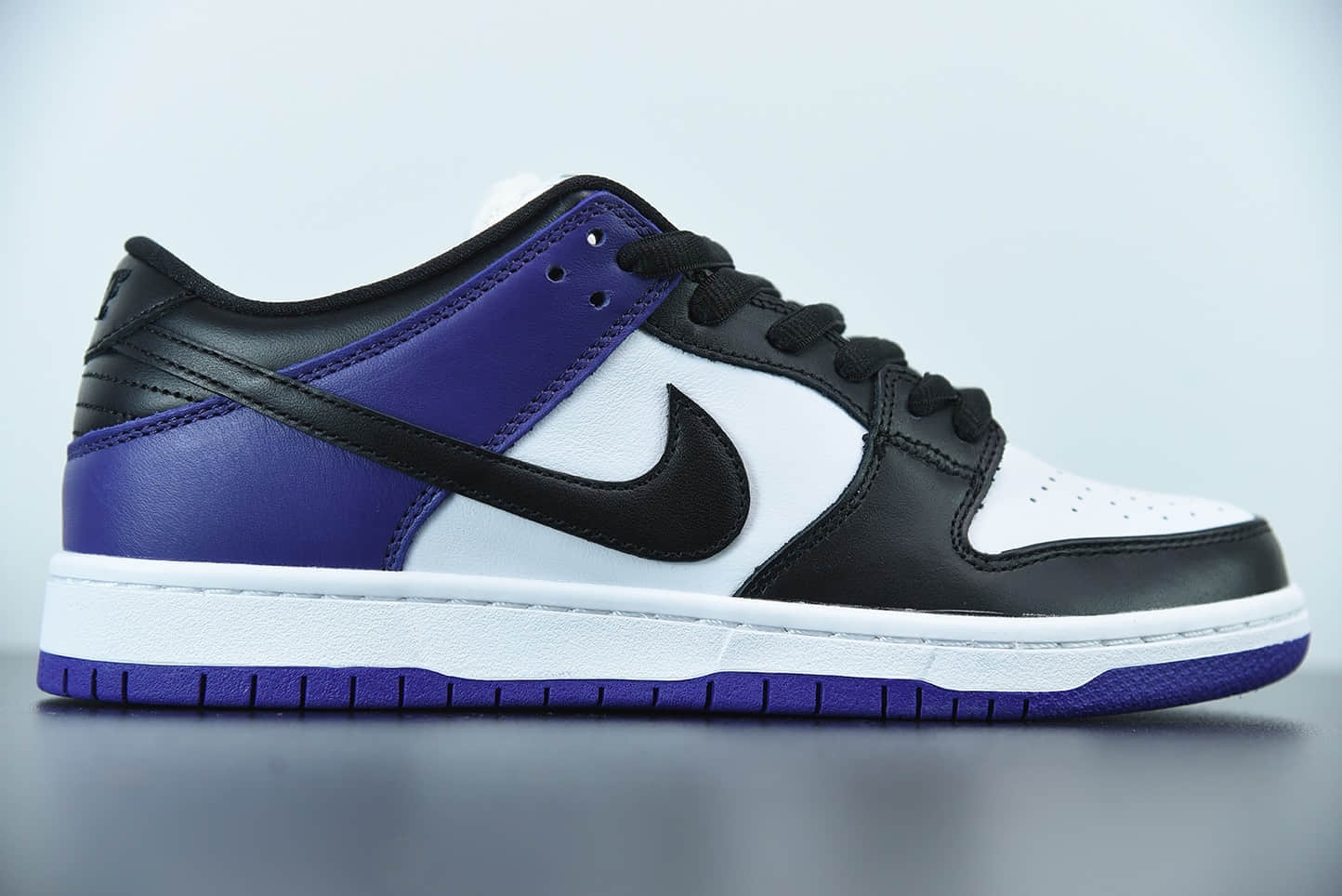 耐克Nike SB Dunk LowCourt Purple恶人紫扣篮系列低帮休闲运动滑板板鞋纯原版本 货号：BQ6817-500