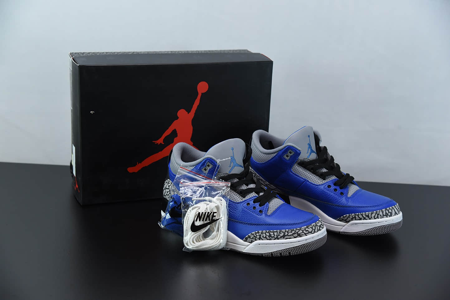 乔丹Air Jordan 3 Retro Blue Cement荔枝纹黑蓝水泥男子文化篮球鞋纯原版本 货号：CT8532-400