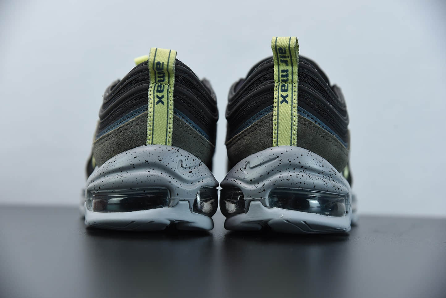 耐克Nike Air Max 97 黑绿配色子弹全掌气垫复古运动鞋纯原版本 货号：DB4611-001
