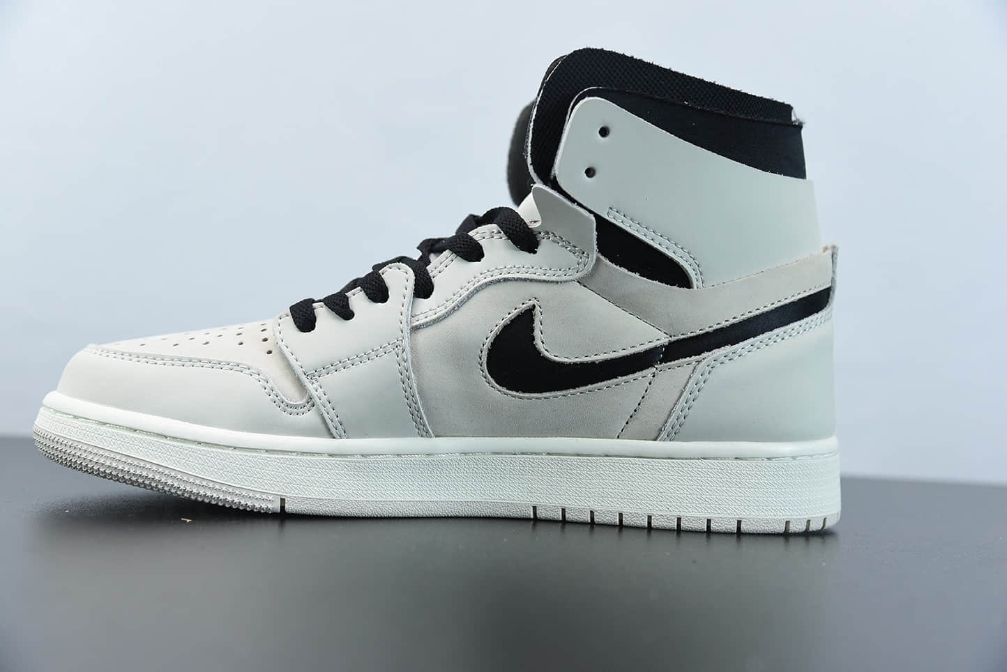 乔丹Air Jordan 1 Zoom Air CMFT“Summit White”珍珠奶茶米白色高帮板鞋纯原版本 货号：CT0979-100