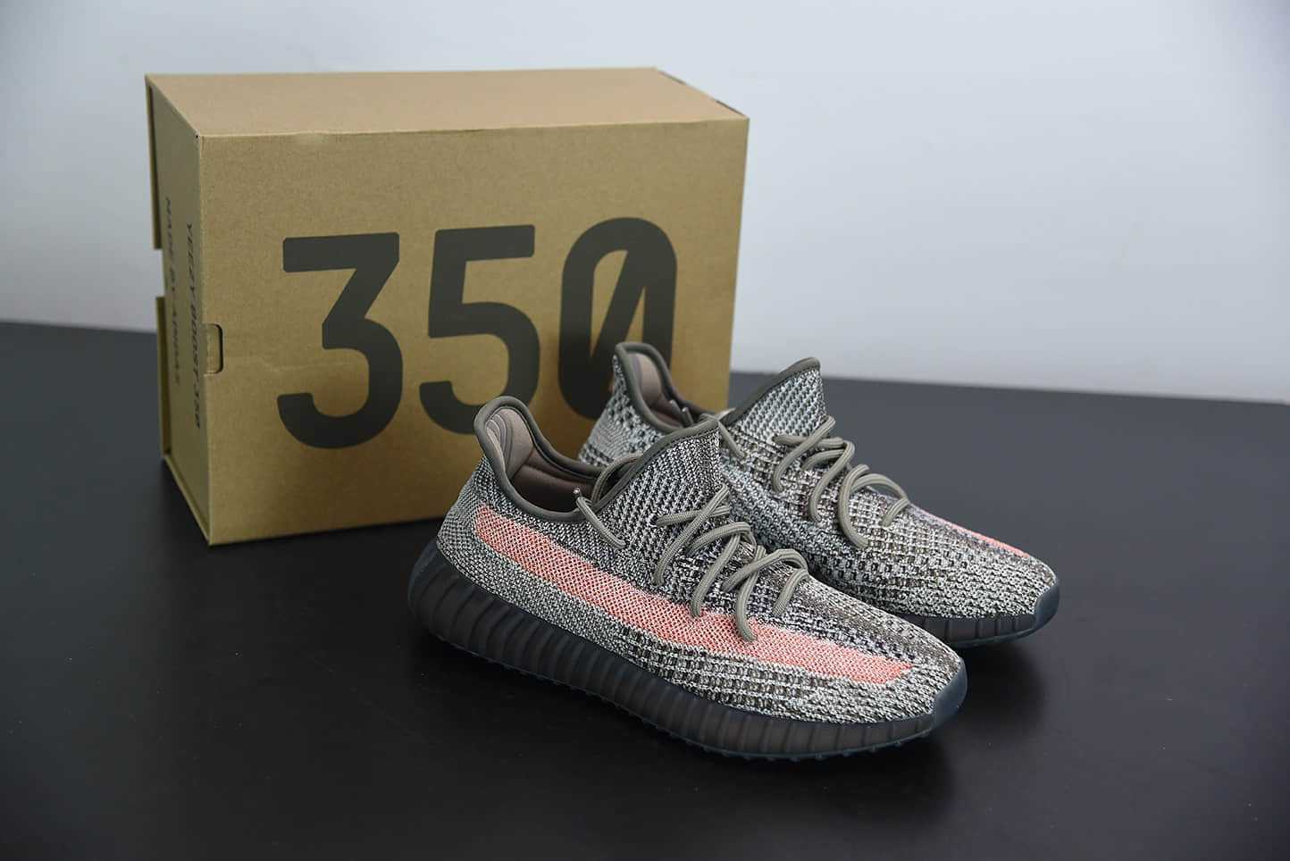 阿迪达斯Kanye West x Adidas Yeezy Boost 350 V2Ash Stone火山灰岩兵马俑配色 百搭轻便爆米花中底休闲运动慢跑鞋纯原版本货号：GW0089-莆田高仿鞋社区