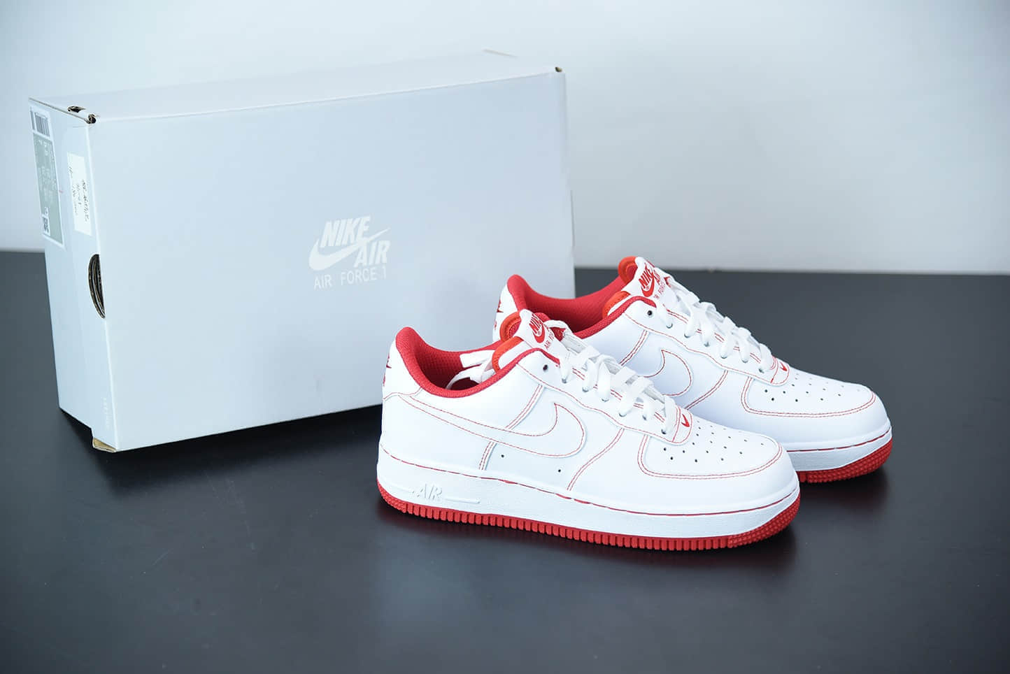 耐克 Nike Air Force 1 Low 白红线条空军一号低帮百搭休闲运动板鞋纯原版本 货号：CV1724-100