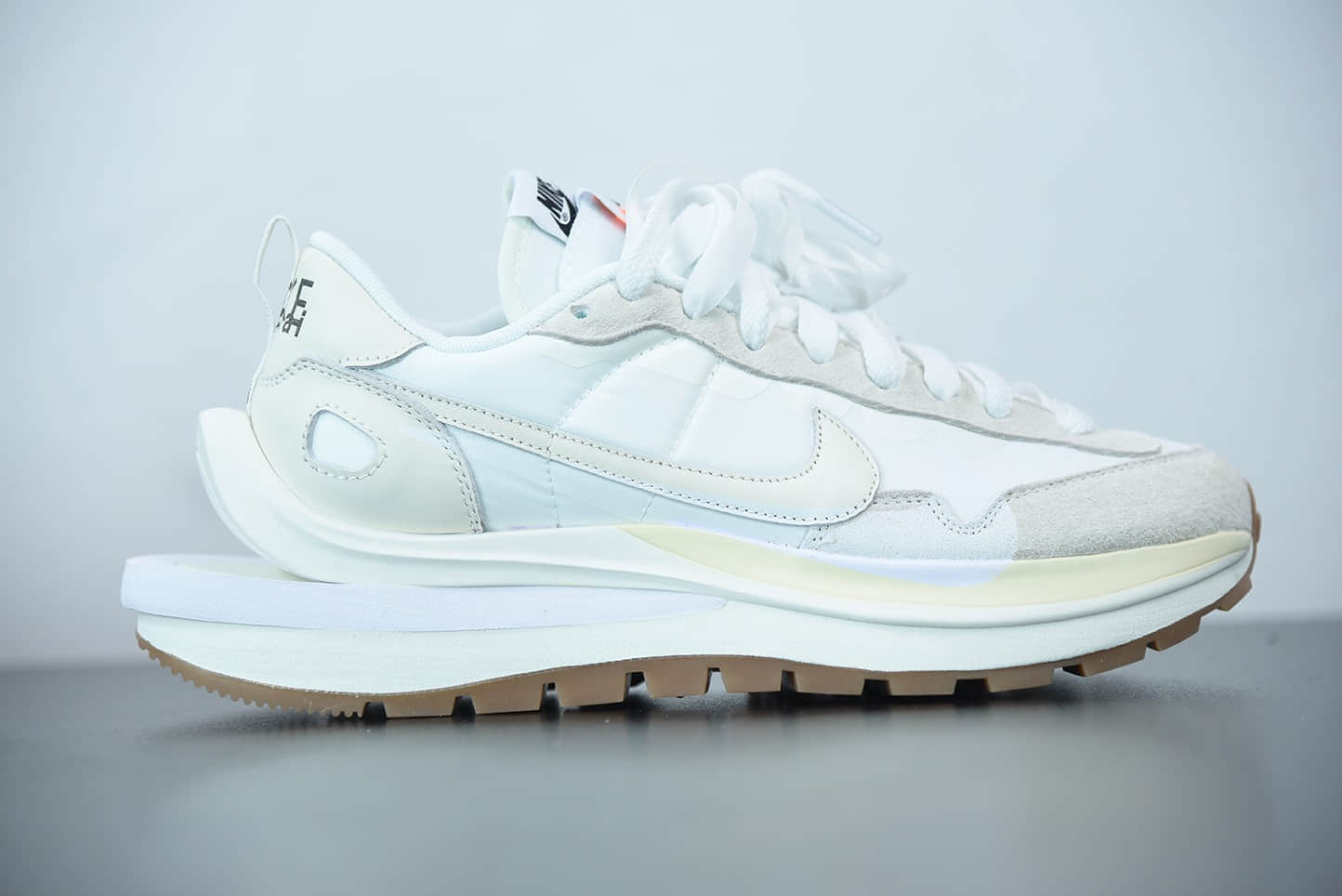 耐克Sacai X NIKe regasus vaporrly SP 华夫三代3.0米白色走秀重磅联名合作款纯原版本 货号：DD1875-100