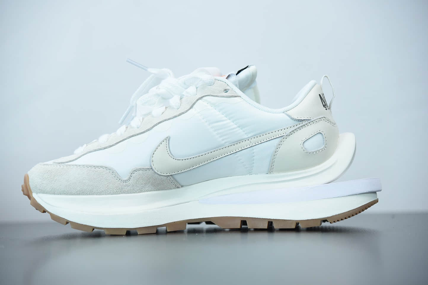 耐克Sacai X NIKe regasus vaporrly SP 华夫三代3.0米白色走秀重磅联名合作款纯原版本 货号：DD1875-100