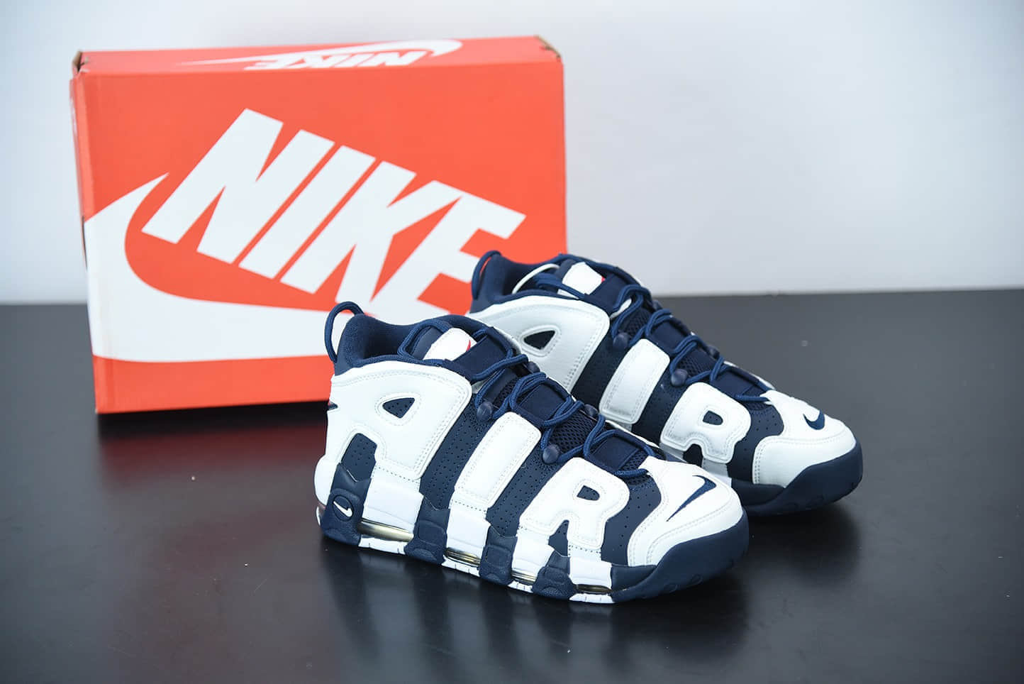 耐克 Nike Air More Uptempo大皮蓬白蓝篮球鞋纯原版本 货号：414962-104